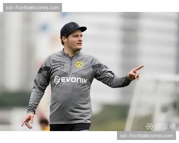 评论：泰尔齐奇的临场调整再次遭受质疑，多特争四前景堪忧